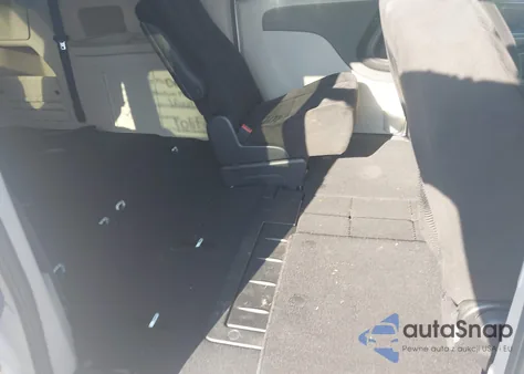 2013 Dodge Grand Caravan Sxt z USA, uszkodzony, nr VIN 2C4RDGCG0DR599202